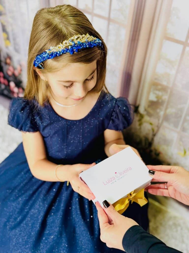 presenteie com joias da Luiza Oliveira